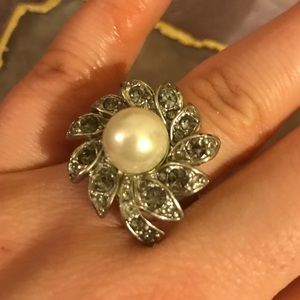 [Banana Republic] Beautiful Pearl Ring